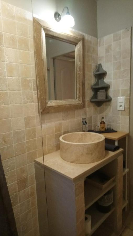Un Coin De Luberon Apartment L'Isle-sur-la-Sorgue Ngoại thất bức ảnh
